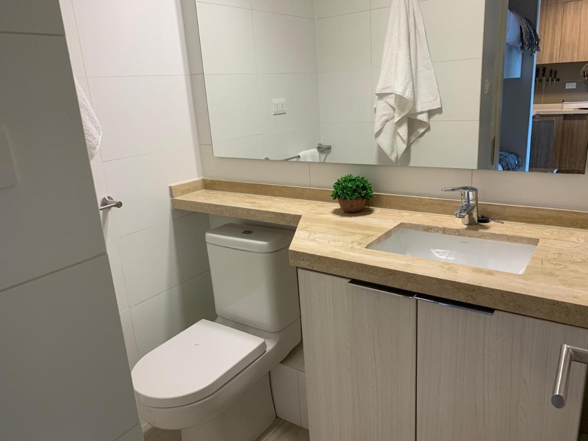 Hermoso Departamento Nuevo En Costanera De Apartamento
